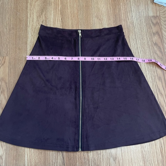 Charlotte Russe Faux Suede Brown Zipper A-line Skirt - Picture 8 of 9
